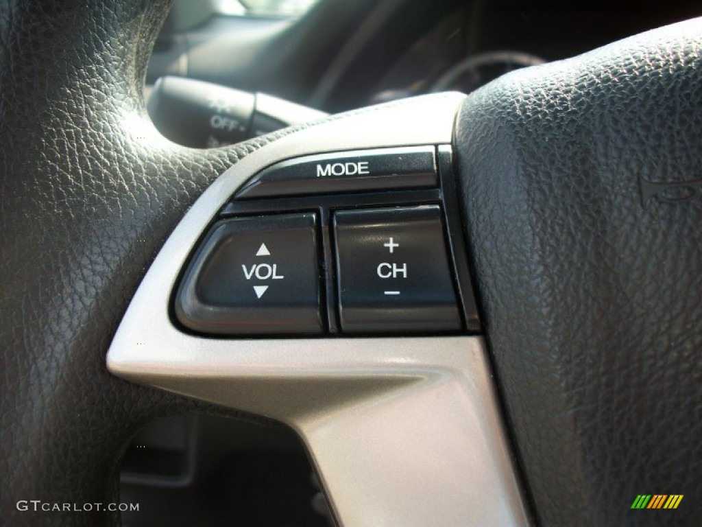2010 Honda Accord EX Coupe Controls Photo #52035984