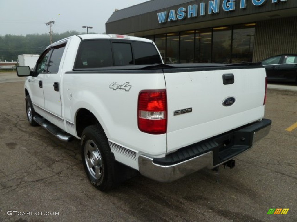 2004 F150 XLT SuperCrew 4x4 - Oxford White / Tan photo #2