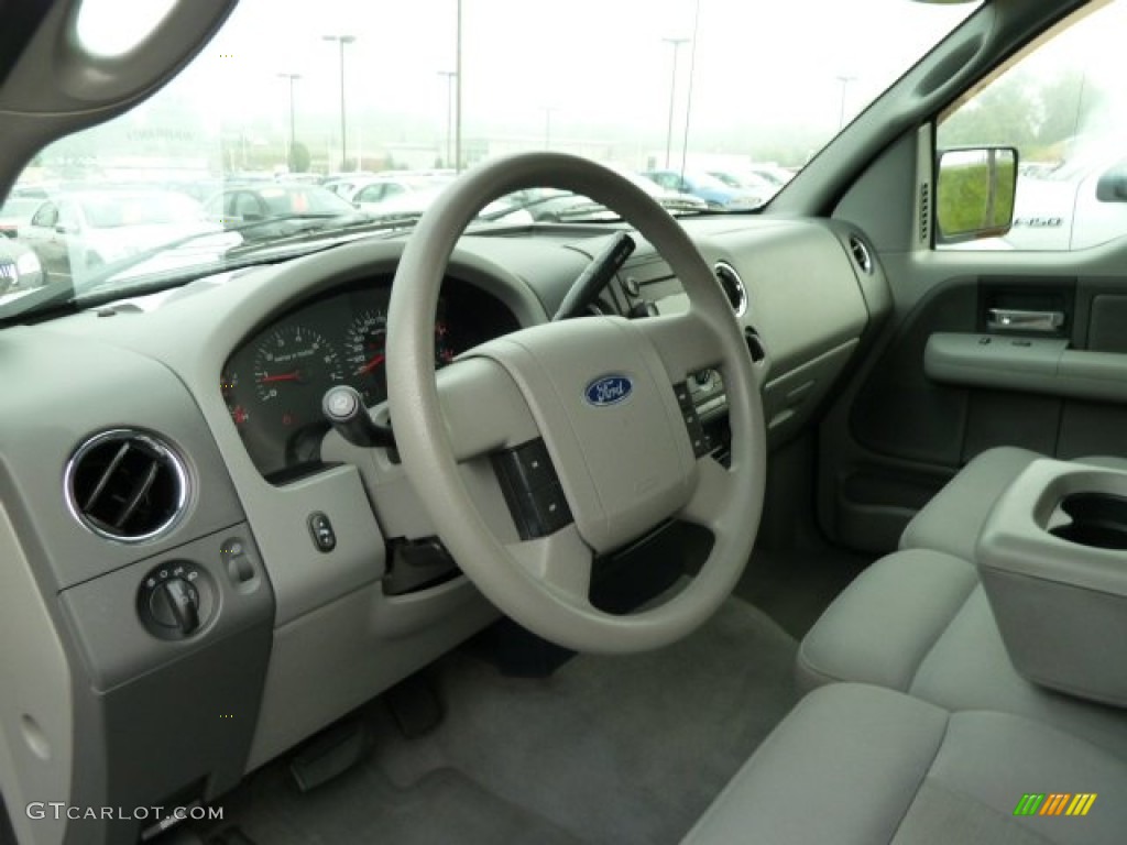 2004 F150 XLT SuperCrew 4x4 - Oxford White / Tan photo #15