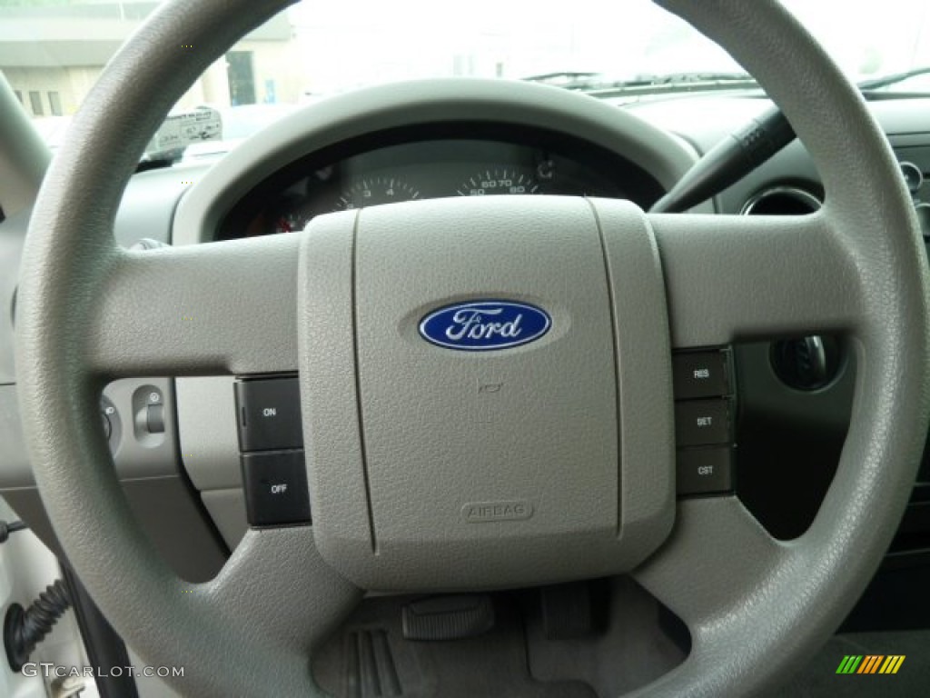 2004 F150 XLT SuperCrew 4x4 - Oxford White / Tan photo #17