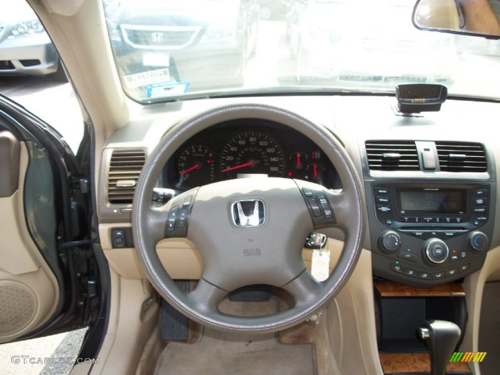 2004 Accord EX Sedan - Deep Green Pearl / Ivory photo #19