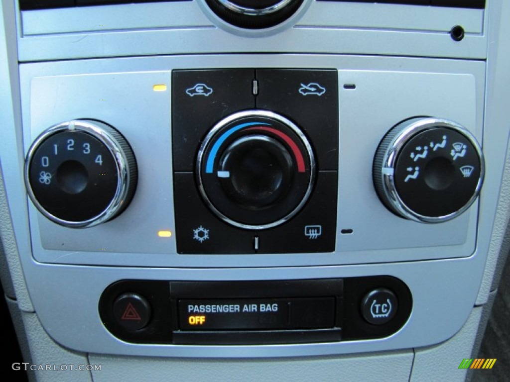 2010 Chevrolet Malibu LS Sedan Controls Photo #52037457