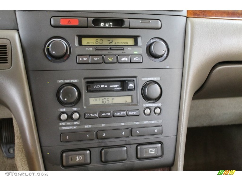 1997 Acura RL 3.5 Sedan Controls Photo #52042562