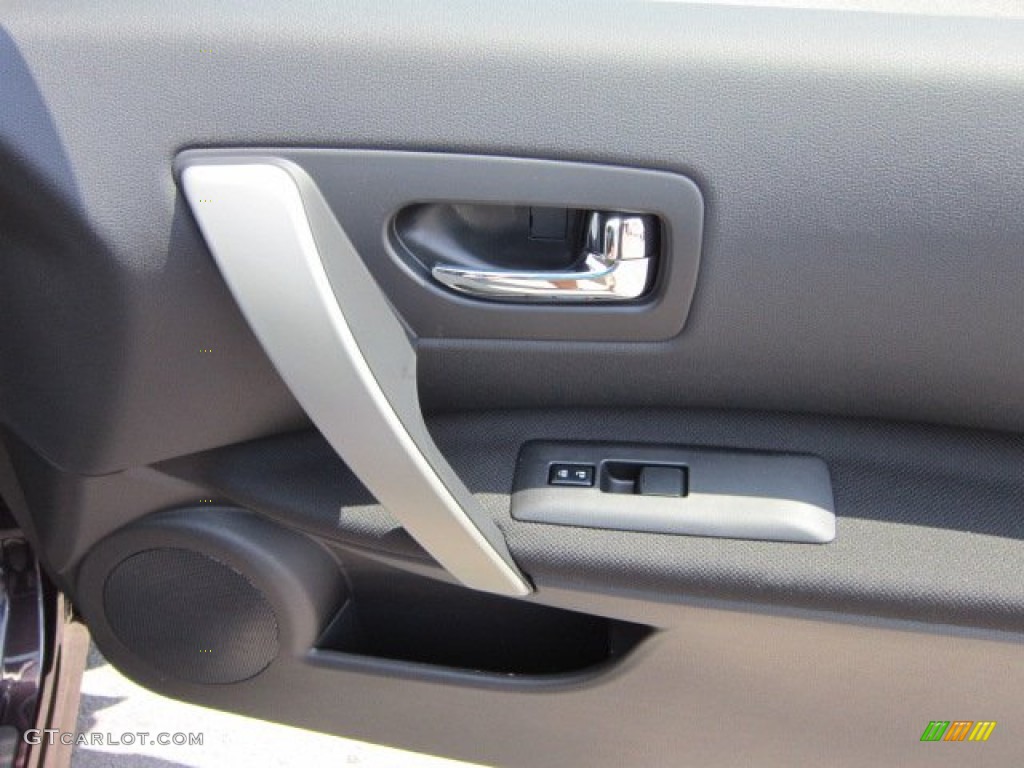 2011 Rogue SV AWD - Black Amethyst / Black photo #19