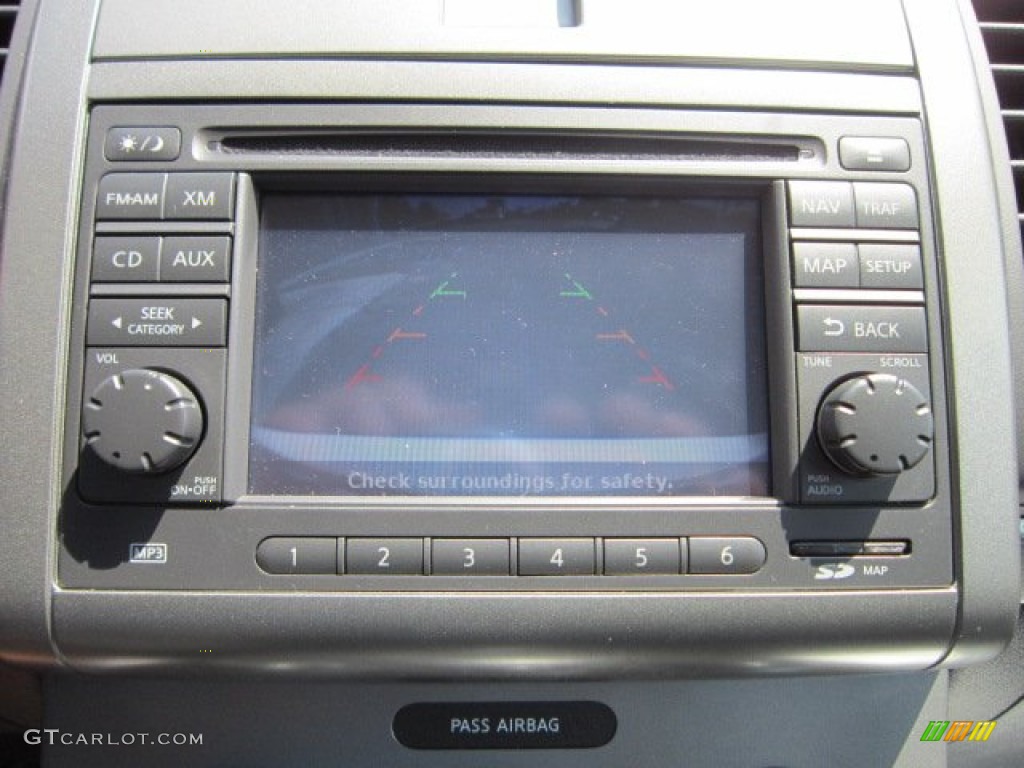 2012 Nissan Sentra 2.0 SL Controls Photos