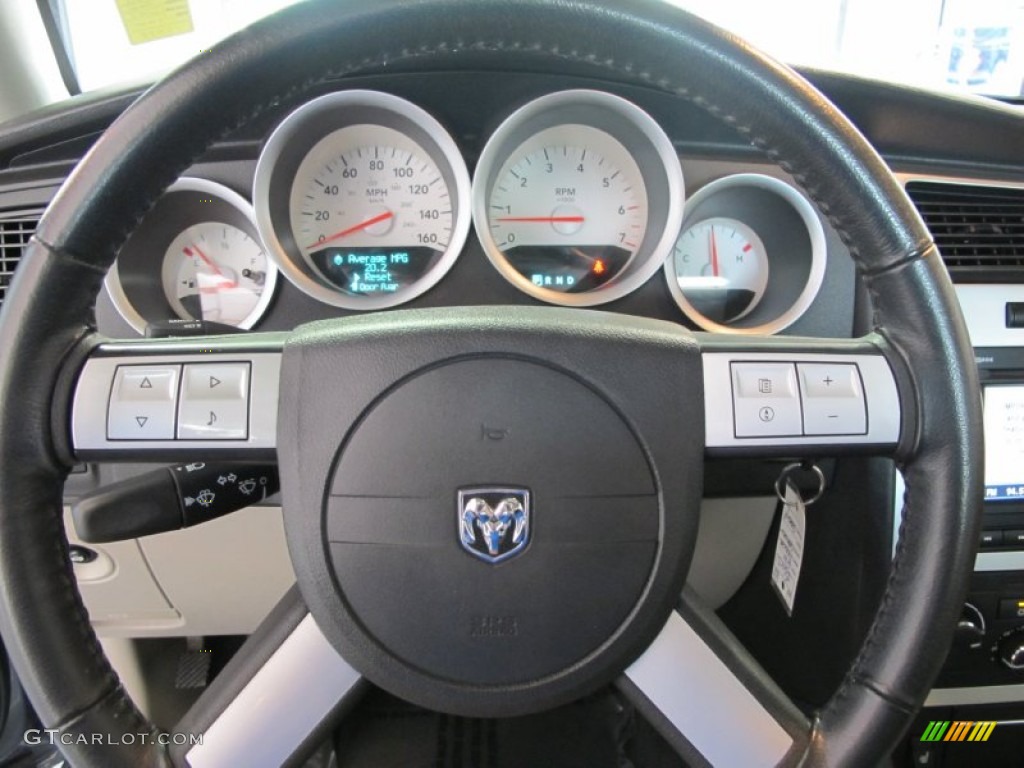 2006 Dodge Charger R/T Dark Slate Gray/Light Graystone Steering Wheel Photo #52045598