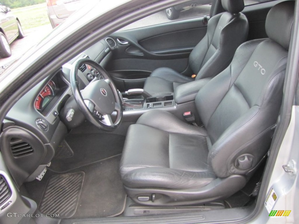 Black Interior 2004 Pontiac GTO Coupe Photo #52045673