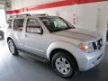 2007 Silver Lightning Nissan Pathfinder LE  photo #5