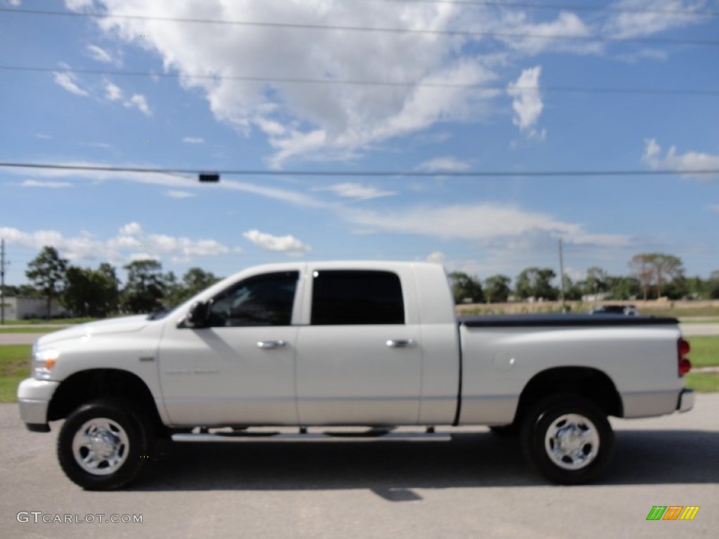 2007 Ram 1500 SLT Mega Cab 4x4 - Bright White / Medium Slate Gray photo #2