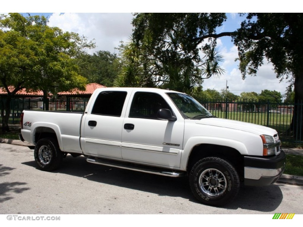 2004 Silverado 2500HD LT Crew Cab 4x4 - Summit White / Tan photo #15