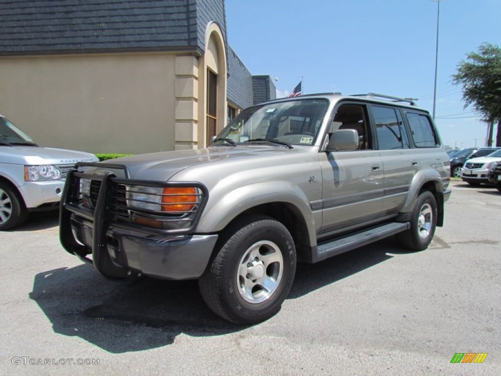 Moonglow Pearl Metallic 1997 Toyota Land Cruiser Standard Land Cruiser Model Exterior Photo #52049852