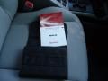 Black - RAV4 Limited V6 4WD Photo No. 42
