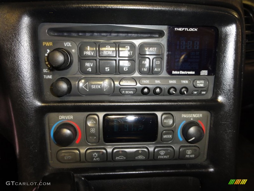 1999 Chevrolet Corvette Convertible Controls Photo #52054652