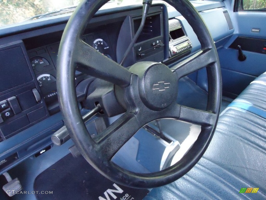1988 C/K K1500 Regular Cab 4x4 - Light Stellar Blue Metallic / Blue photo #14