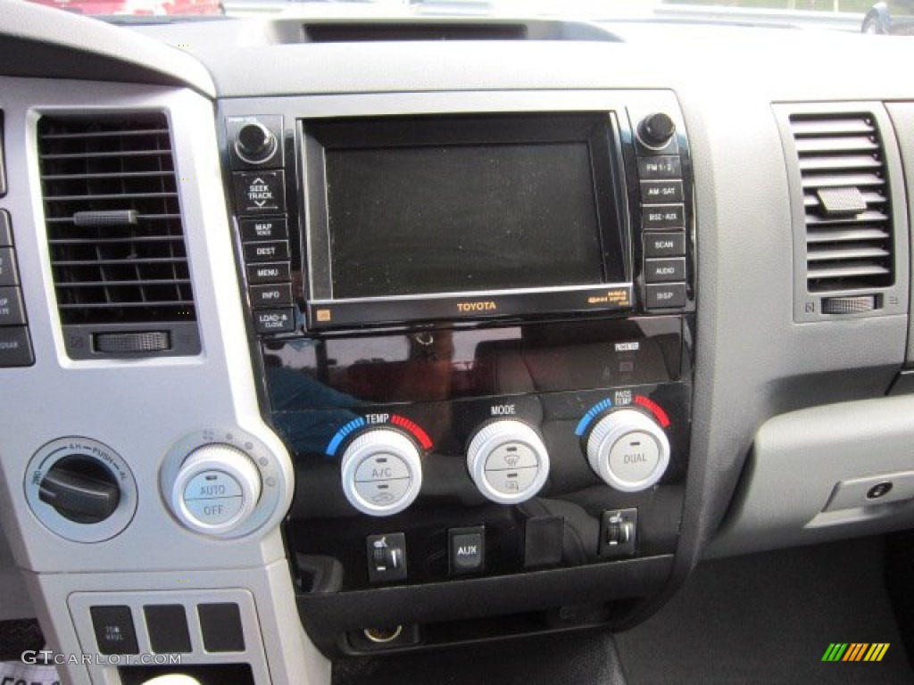 2008 Tundra Limited Double Cab 4x4 - Silver Sky Metallic / Graphite Gray photo #15