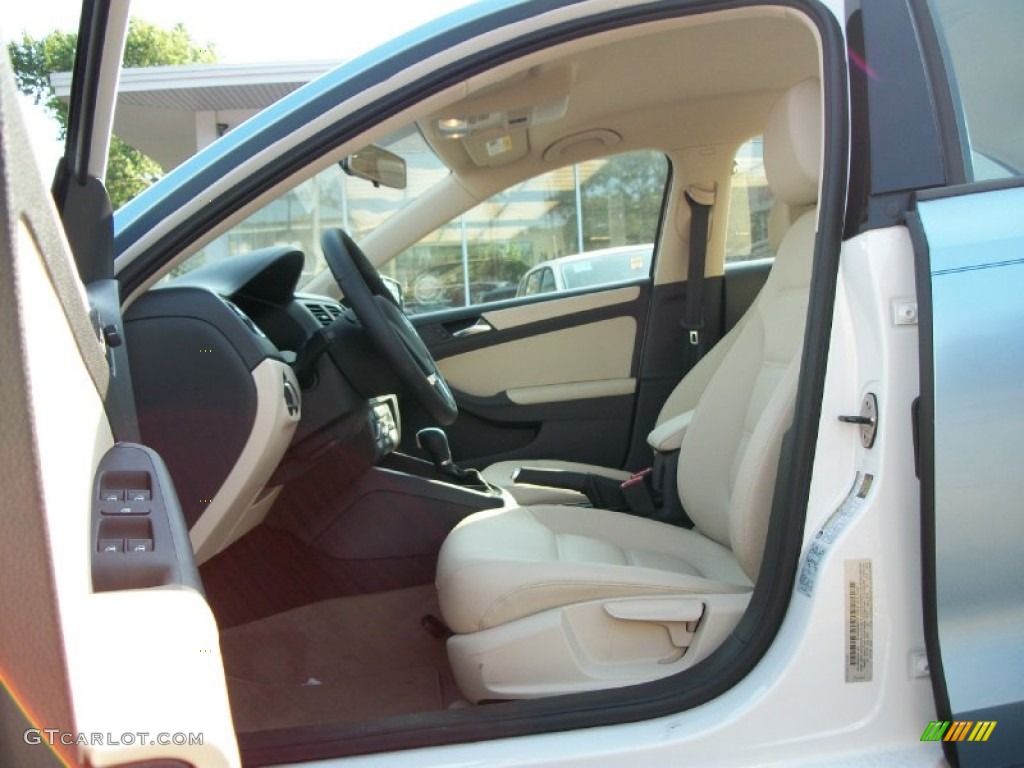 2011 Jetta SE Sedan - Glacier Blue Metallic / Cornsilk Beige photo #8