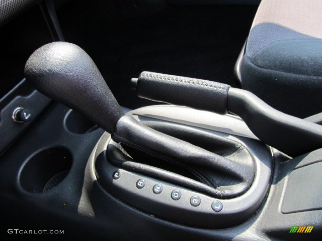 2005 Chrysler Sebring GTC Convertible Transmission Photos