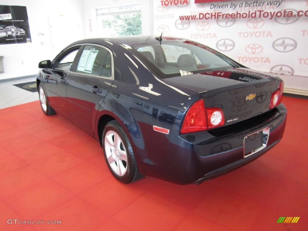 2010 Malibu LS Sedan - Imperial Blue Metallic / Titanium photo #4