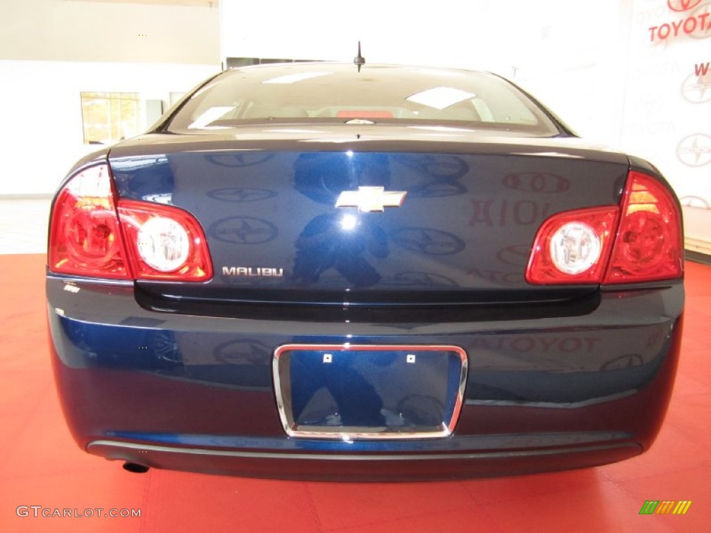 2010 Malibu LS Sedan - Imperial Blue Metallic / Titanium photo #5