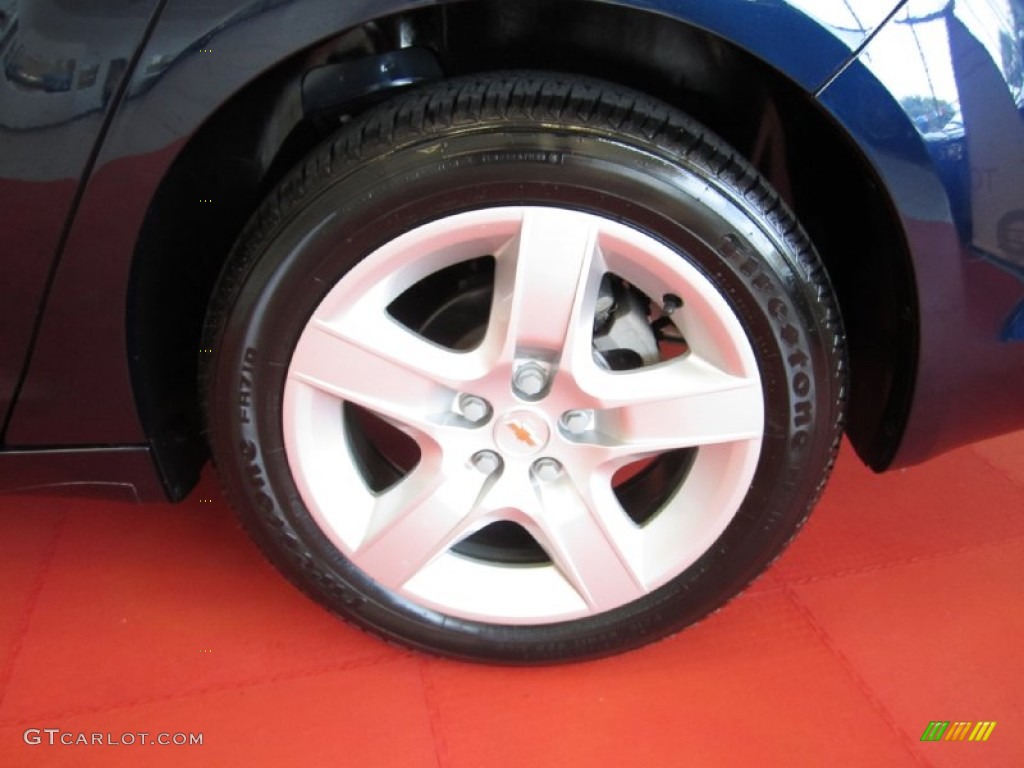 2010 Malibu LS Sedan - Imperial Blue Metallic / Titanium photo #10