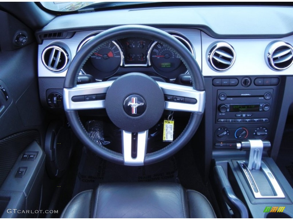 2007 Ford Mustang GT Premium Convertible Dark Charcoal Dashboard Photo #52060844