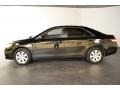 Black - Camry LE Photo No. 3