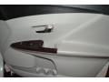Blizzard Pearl - Venza I4 Photo No. 10