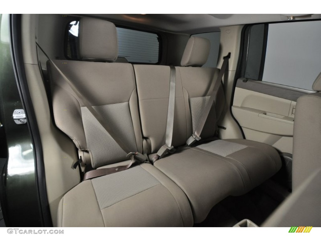 2008 Liberty Sport 4x4 - Jeep Green Metallic / Pastel Pebble Beige photo #23