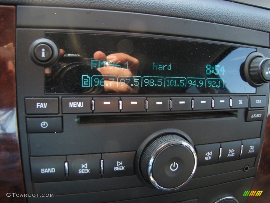 2010 Tahoe LT - Taupe Gray Metallic / Ebony photo #18