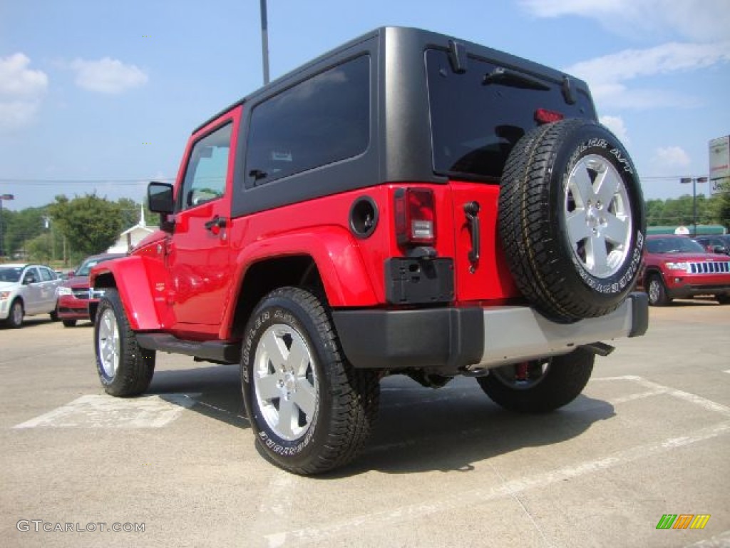 2011 Wrangler Sahara 4x4 - Flame Red / Black photo #5