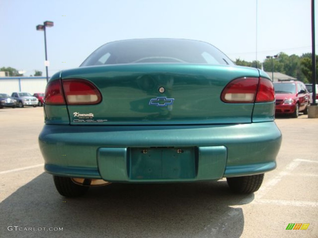 1999 Cavalier Sedan - Medium Green Metallic / Medium Gray photo #4