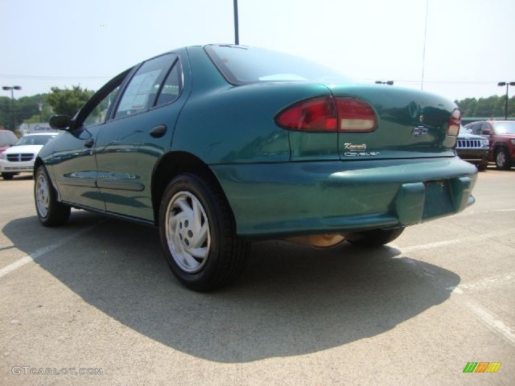 1999 Cavalier Sedan - Medium Green Metallic / Medium Gray photo #5