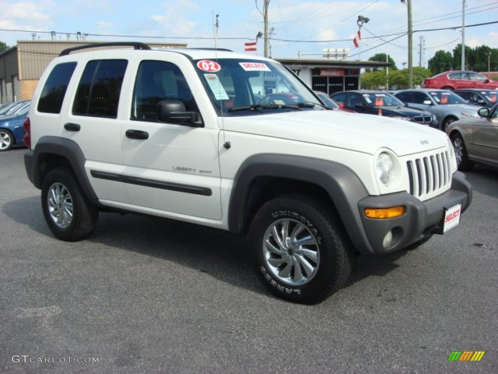 Stone White 2002 Jeep Liberty Sport Exterior Photo #52070873