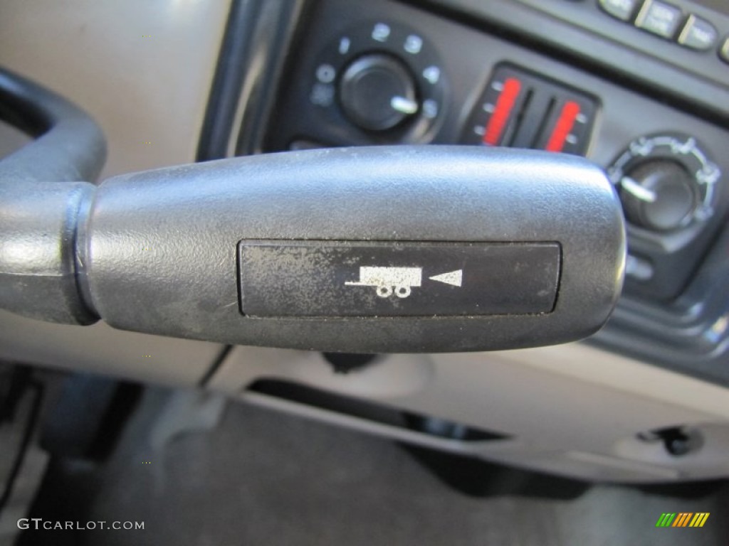 2004 Silverado 1500 LS Crew Cab 4x4 - Sport Red Metallic / Tan photo #12