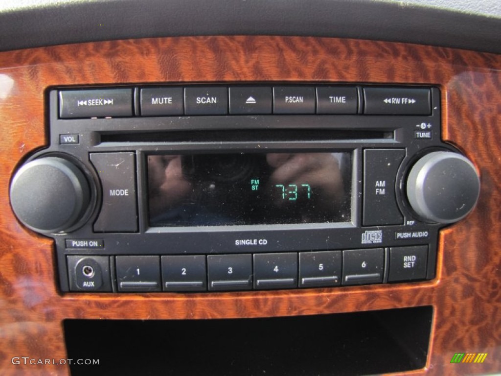 2007 Dodge Ram 3500 Laramie Quad Cab 4x4 Controls Photo #52075694