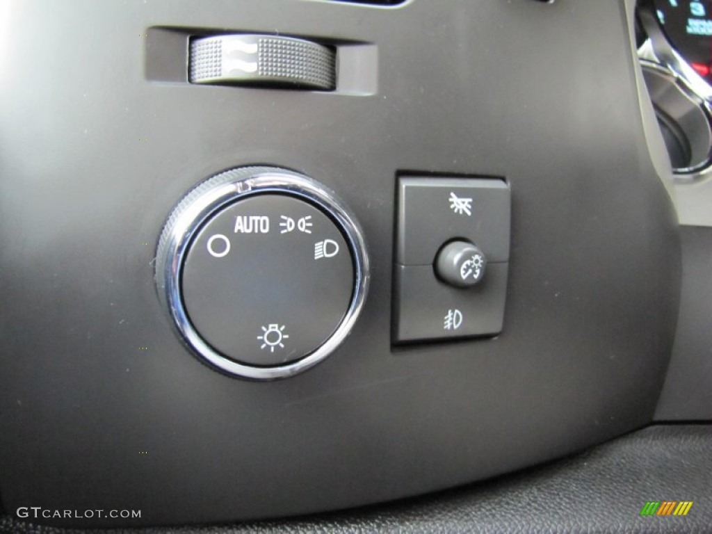 2008 GMC Sierra 1500 SLE Extended Cab 4x4 Controls Photo #52078119