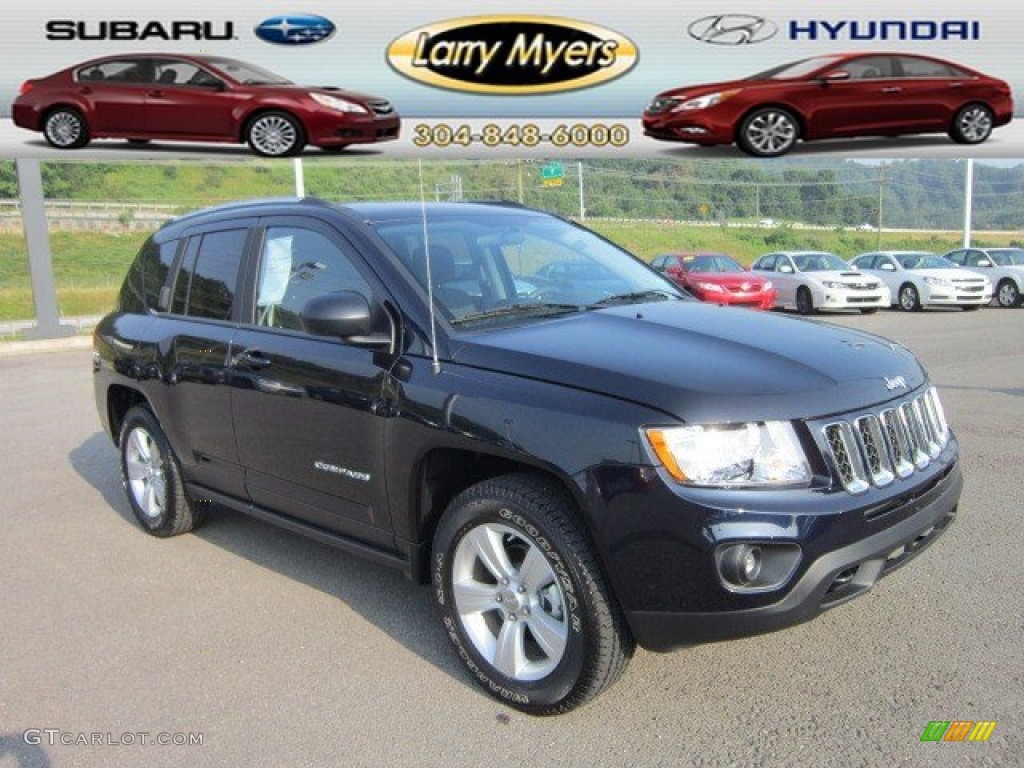 Blackberry Pearl Jeep Compass