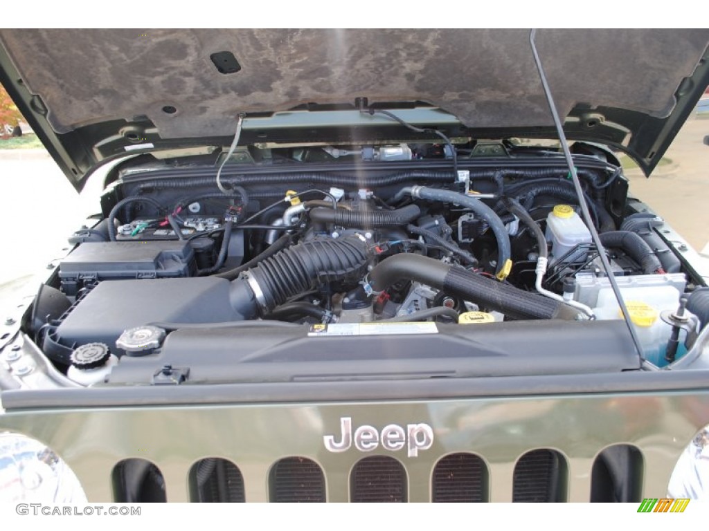 2008 Wrangler Unlimited Sahara 4x4 - Jeep Green Metallic / Dark Khaki/Medium Khaki photo #9