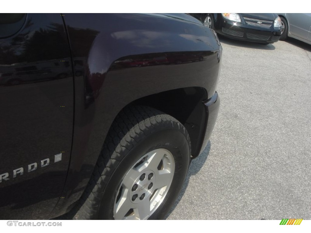 2008 Silverado 1500 LS Regular Cab 4x4 - Dark Cherry Metallic / Dark Titanium photo #47