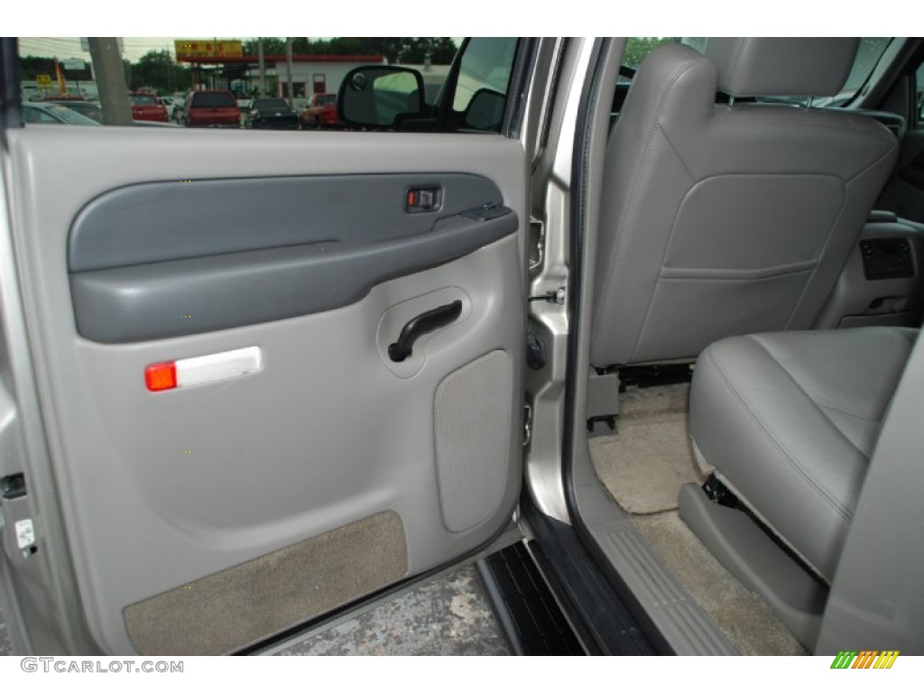 2003 Suburban 1500 LT - Light Pewter Metallic / Tan/Neutral photo #18