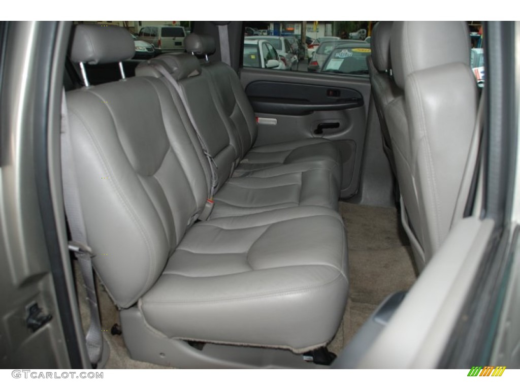2003 Suburban 1500 LT - Light Pewter Metallic / Tan/Neutral photo #23