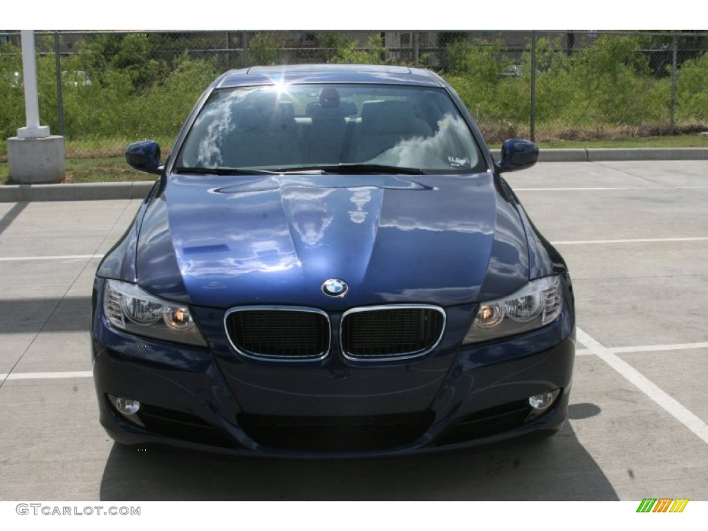 2011 3 Series 328i Sedan - Deep Sea Blue Metallic / Oyster/Black Dakota Leather photo #2