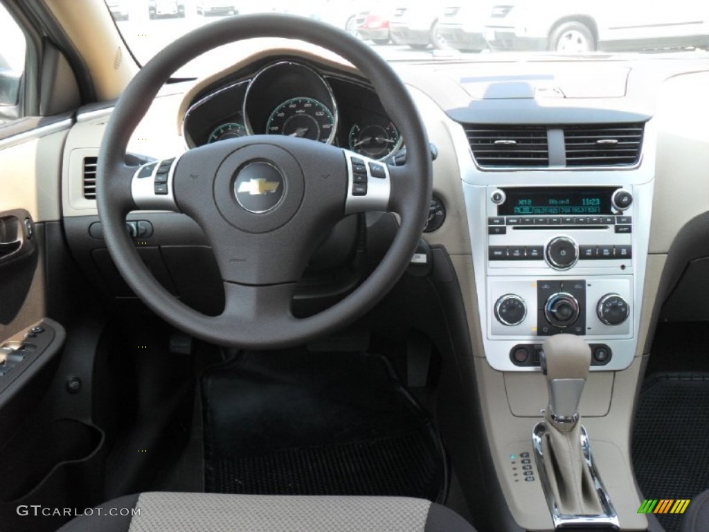 2012 Chevrolet Malibu LS Cocoa/Cashmere Dashboard Photo #52085492