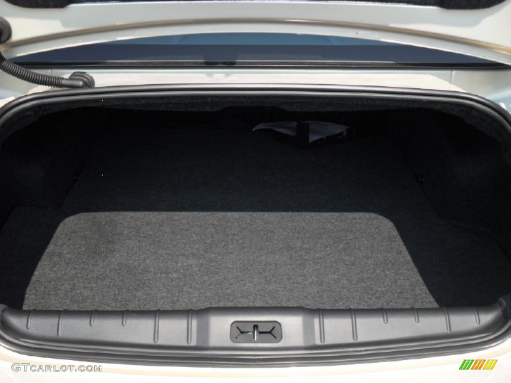 2012 Chevrolet Malibu LS Trunk Photo #52085504