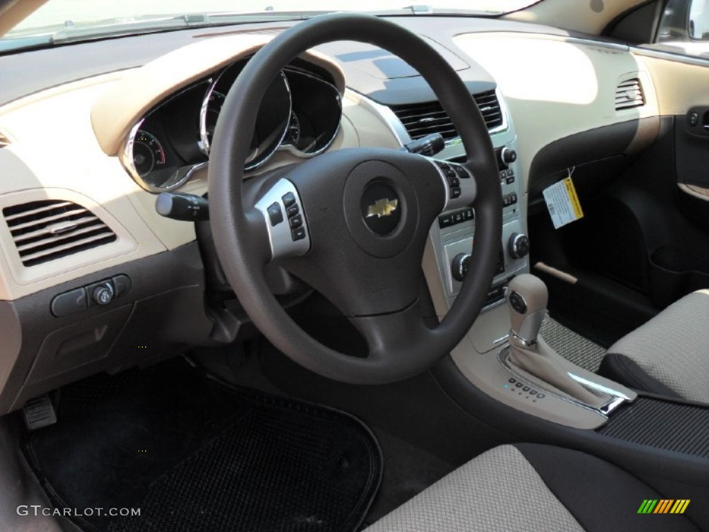 2012 Chevrolet Malibu LS Cocoa/Cashmere Dashboard Photo #52085558