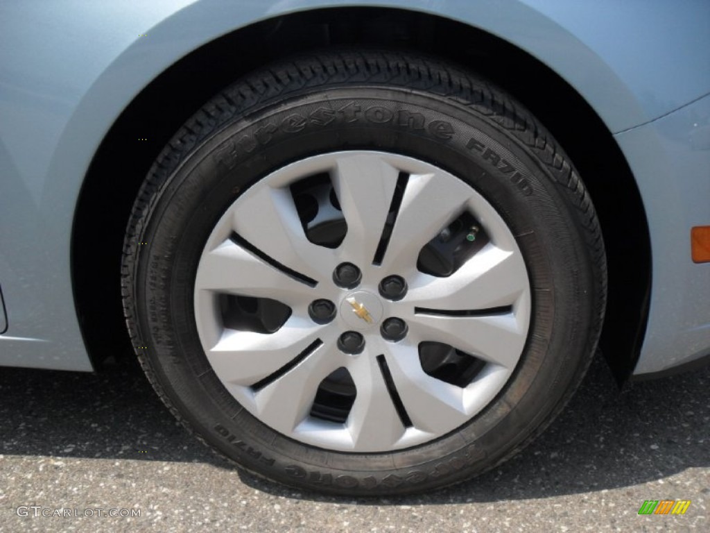 2012 Chevrolet Cruze LS Wheel Photo #52085723