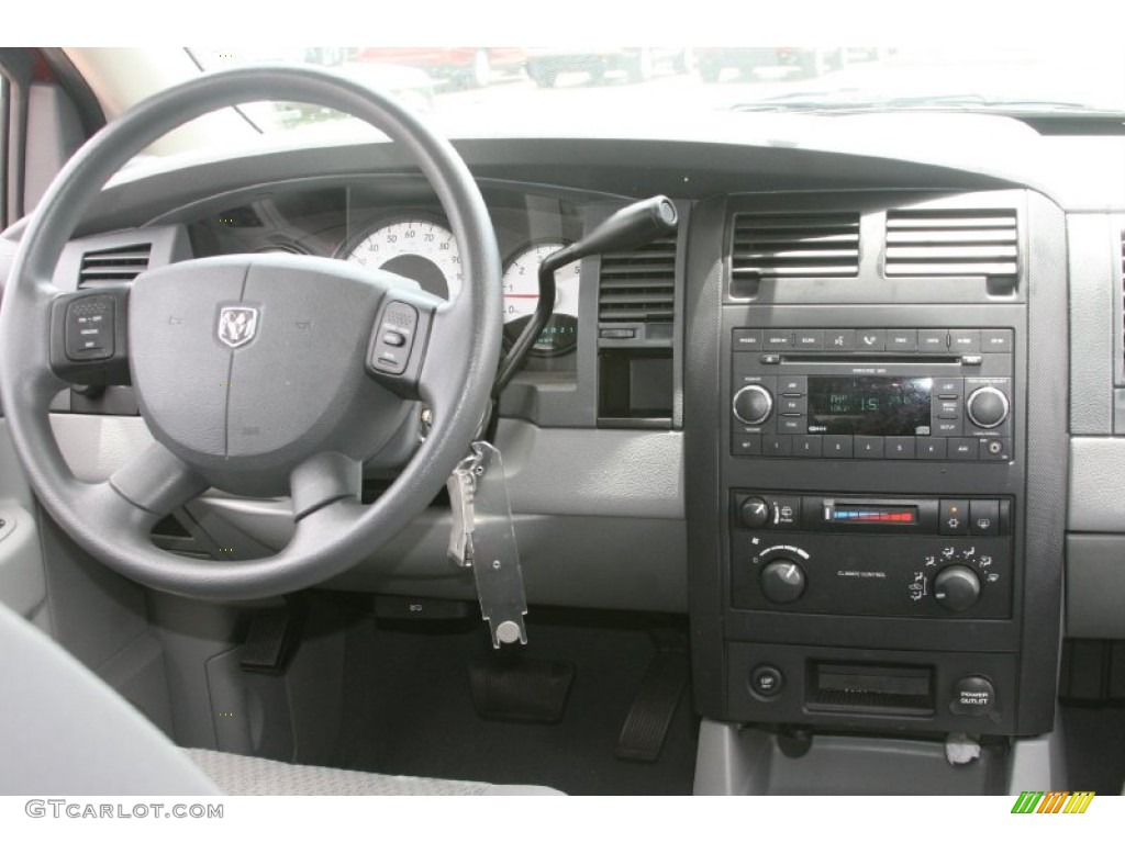 2008 Dodge Durango SXT Dark/Light Slate Gray Dashboard Photo #52086314