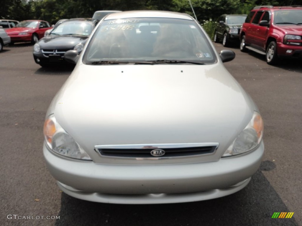 2002 Rio Cinco Hatchback - Light Silver / Gray photo #2