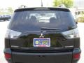 Labrador Black Pearl - Outlander ES 4WD Photo No. 15