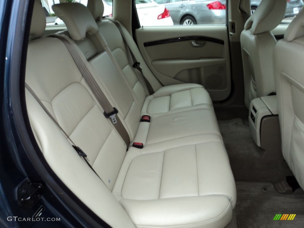 Sandstone Beige Interior 2008 Volvo V70 3.2 Photo #52089413